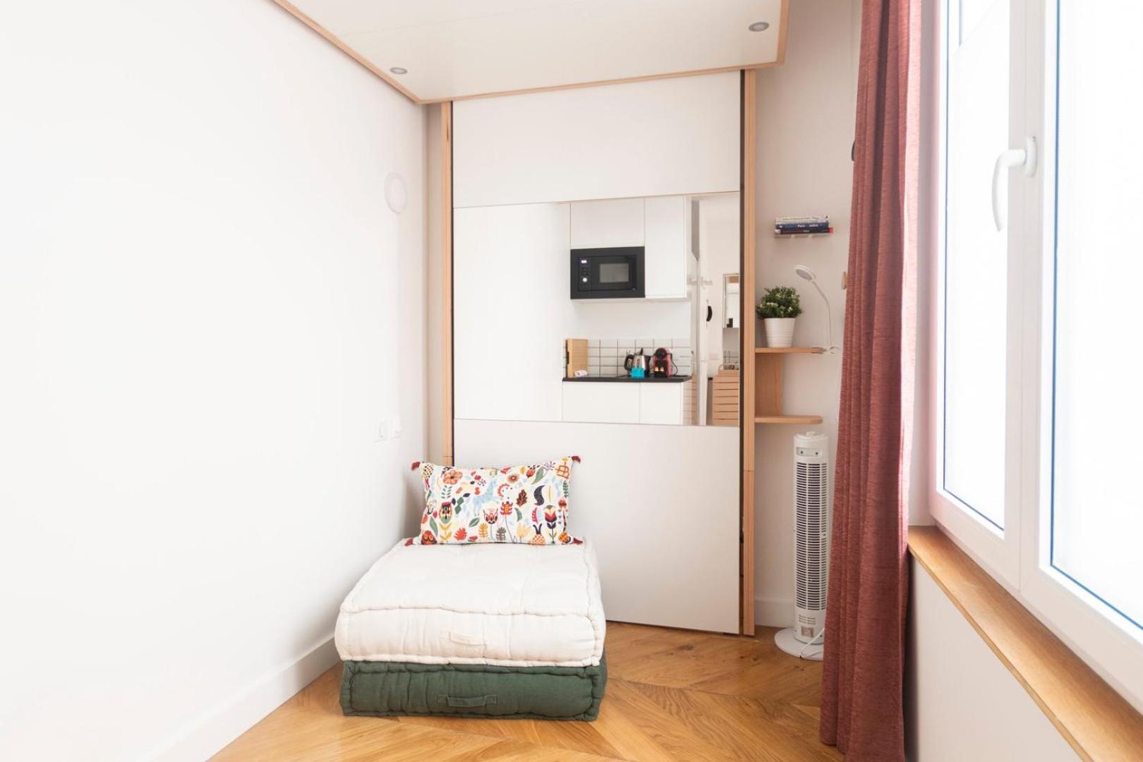 Super Central Mini Studio - 2 Pax, Murphy Bed Париж Екстериор снимка