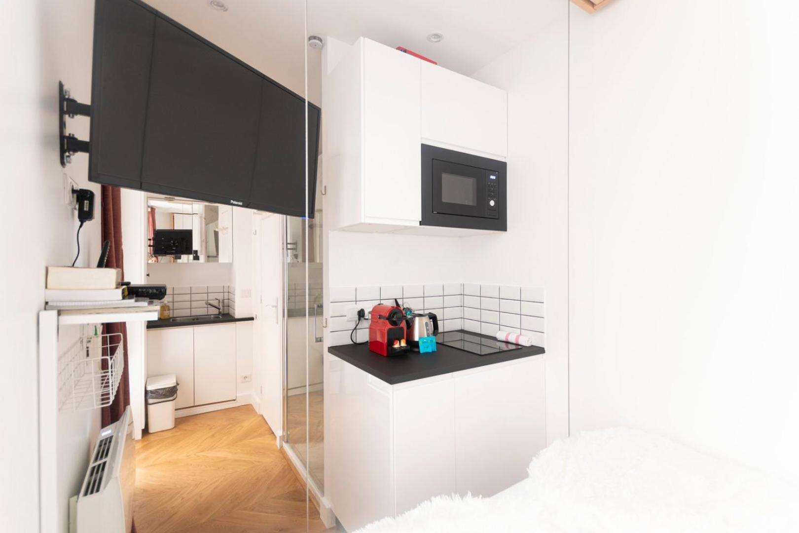 Super Central Mini Studio - 2 Pax, Murphy Bed Париж Екстериор снимка